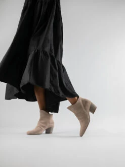 BETH 006 - Taupe Suede Ankle Boots 13 BETH 006 - Taupe Suede Ankle Boots -Cheap Shoes Shop BETH006L.CACHEMIRECARIBOU 10 f5e3593e cc33 47df b253 292d561c2fef